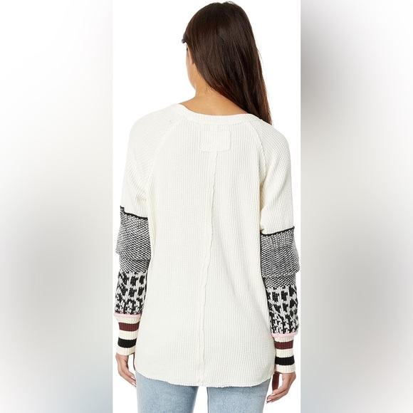 🍂HP🍂FP Movement Women's Mod about You Cuff Raglan - Picture 2 of 8